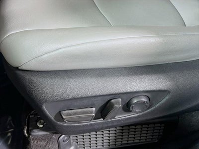 2025 Toyota Sienna XLE 8 Passenger
