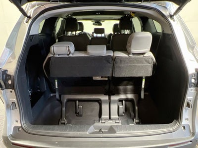 2025 Toyota Sienna XLE 8 Passenger
