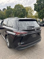 2026 Toyota Sienna XLE 8 Passenger