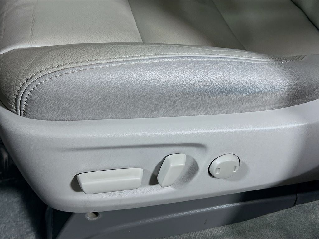 2018 Toyota Sienna XLE 8 Passenger