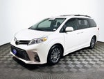 2018 Toyota Sienna XLE 8 Passenger