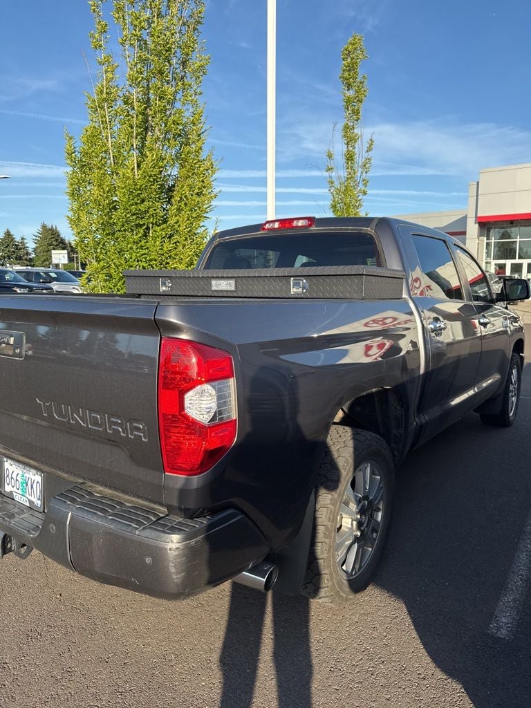 2017 Toyota Tundra Platinum 5.7L V8