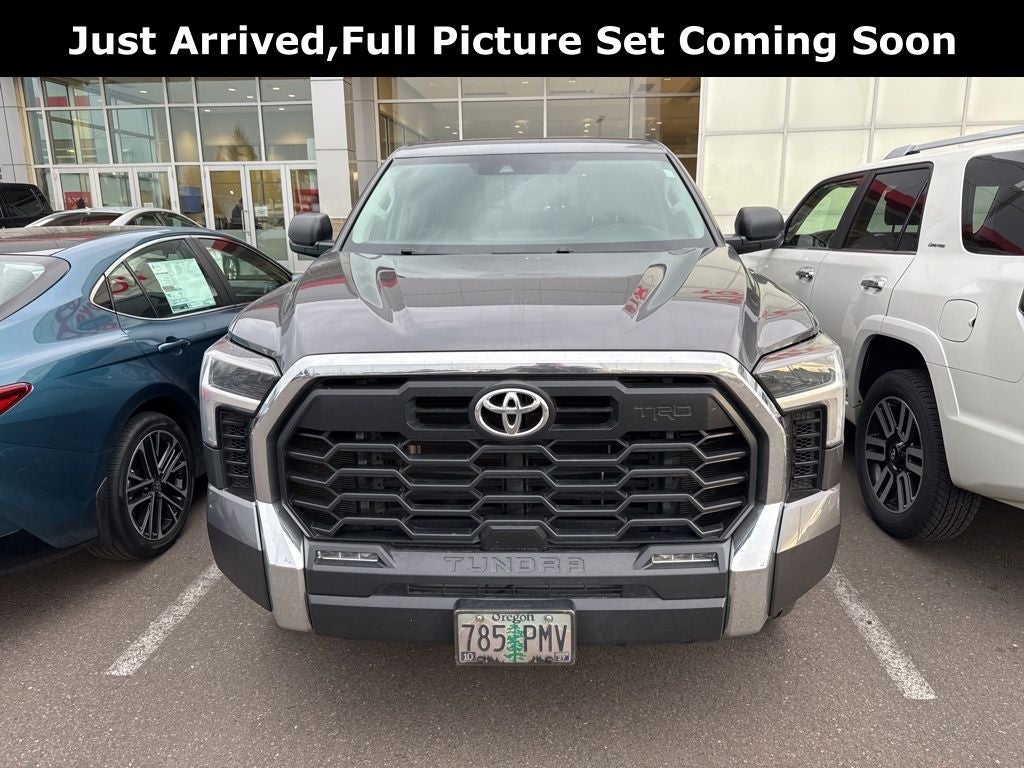 2024 Toyota Tundra SR5