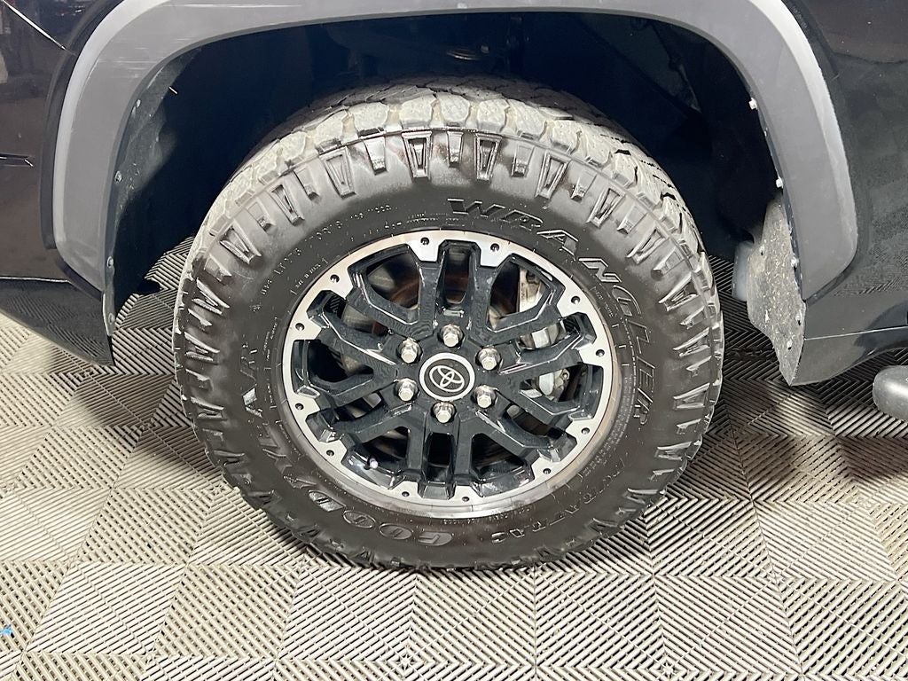 2022 Toyota Tundra SR5