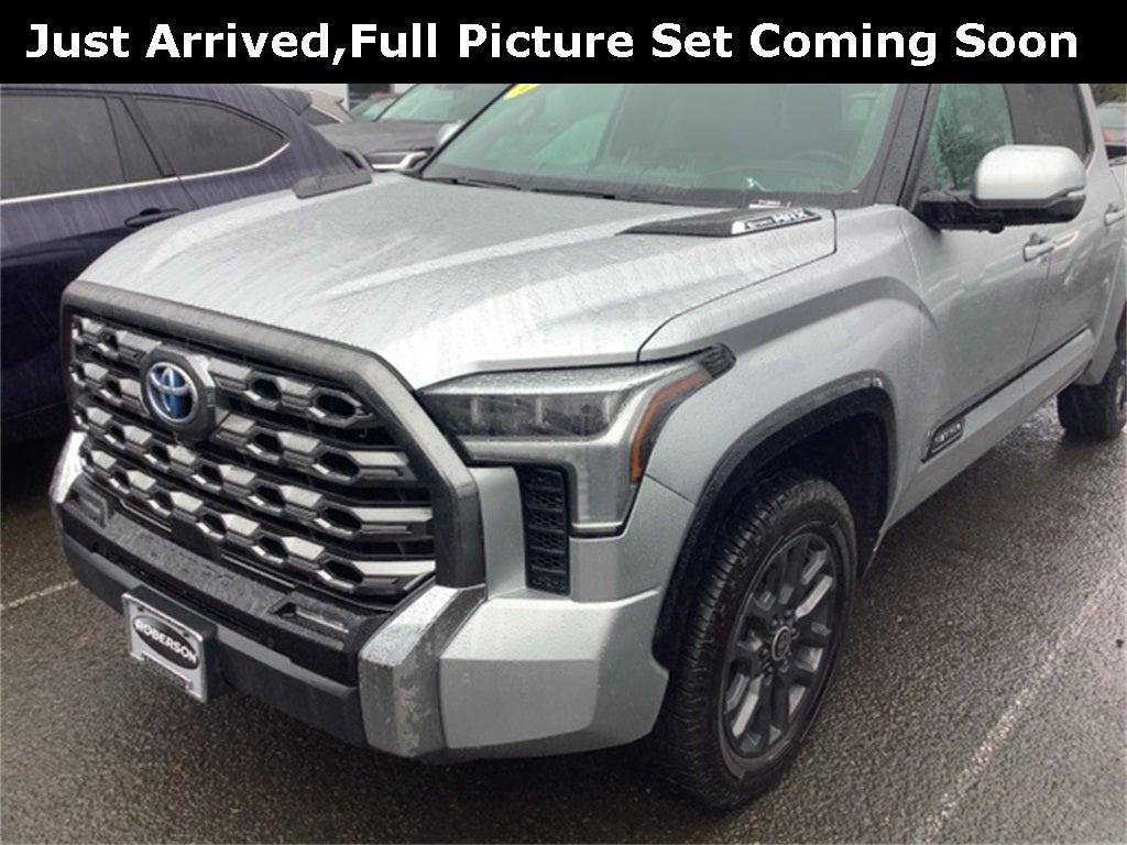 2024 Toyota Tundra Hybrid Platinum