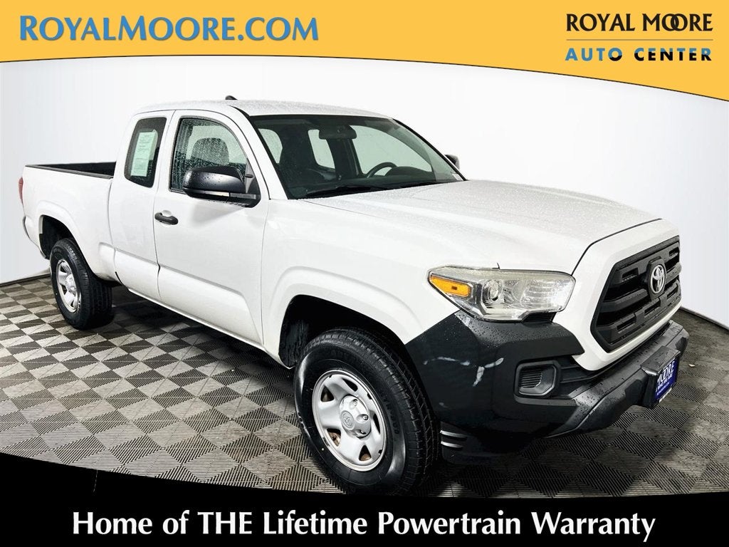2017 Toyota Tacoma SR