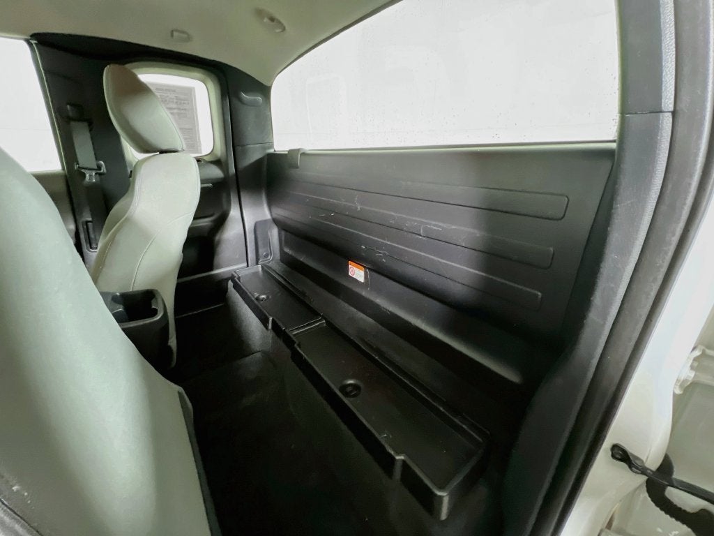 2017 Toyota Tacoma SR