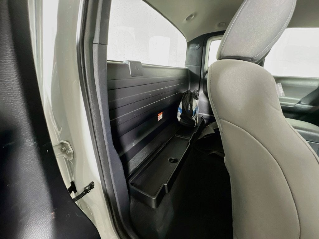2017 Toyota Tacoma SR