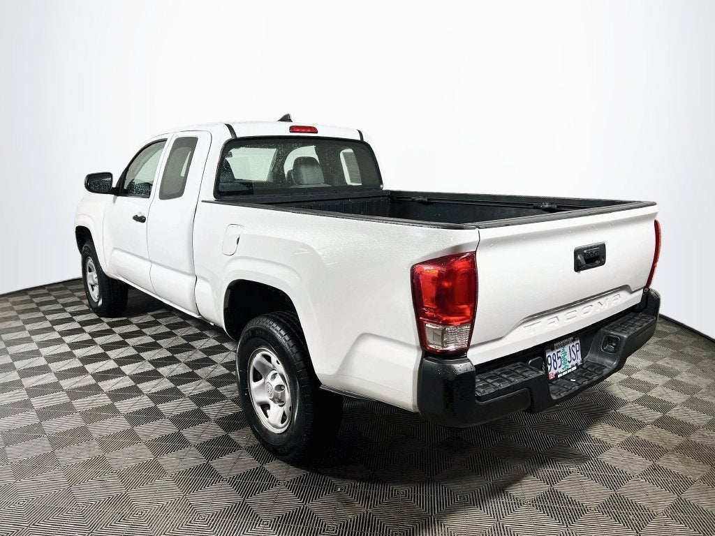2017 Toyota Tacoma SR