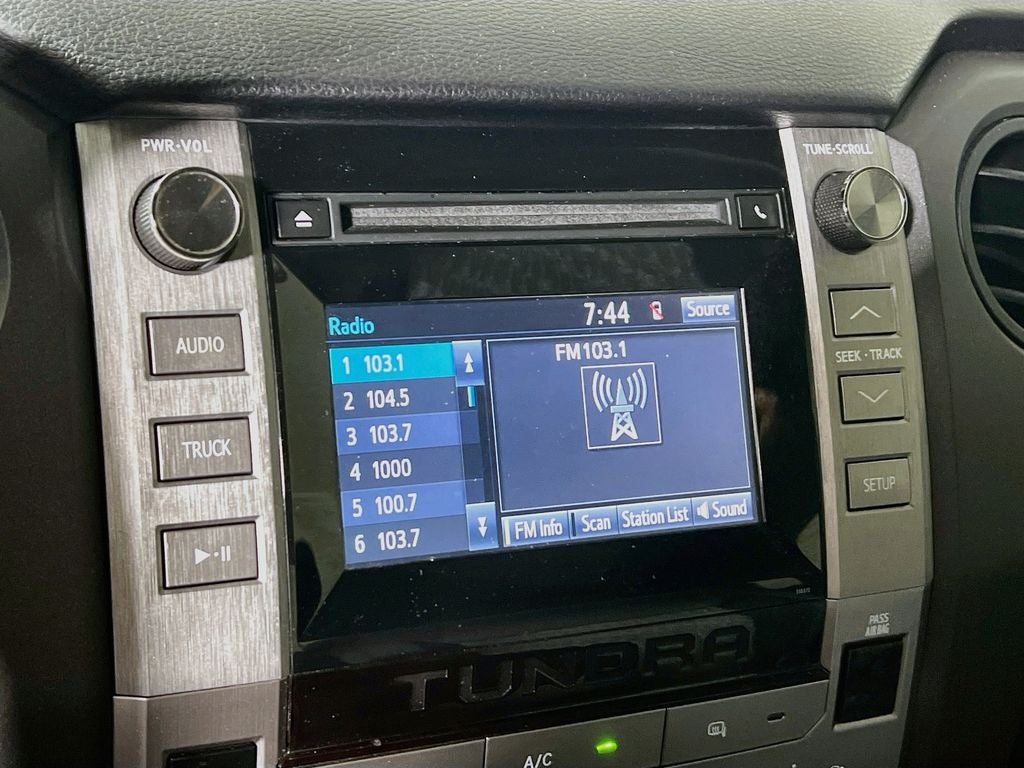 2019 Toyota Tundra SR