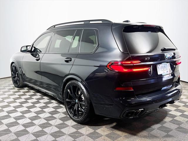 2024 BMW X7 M60i