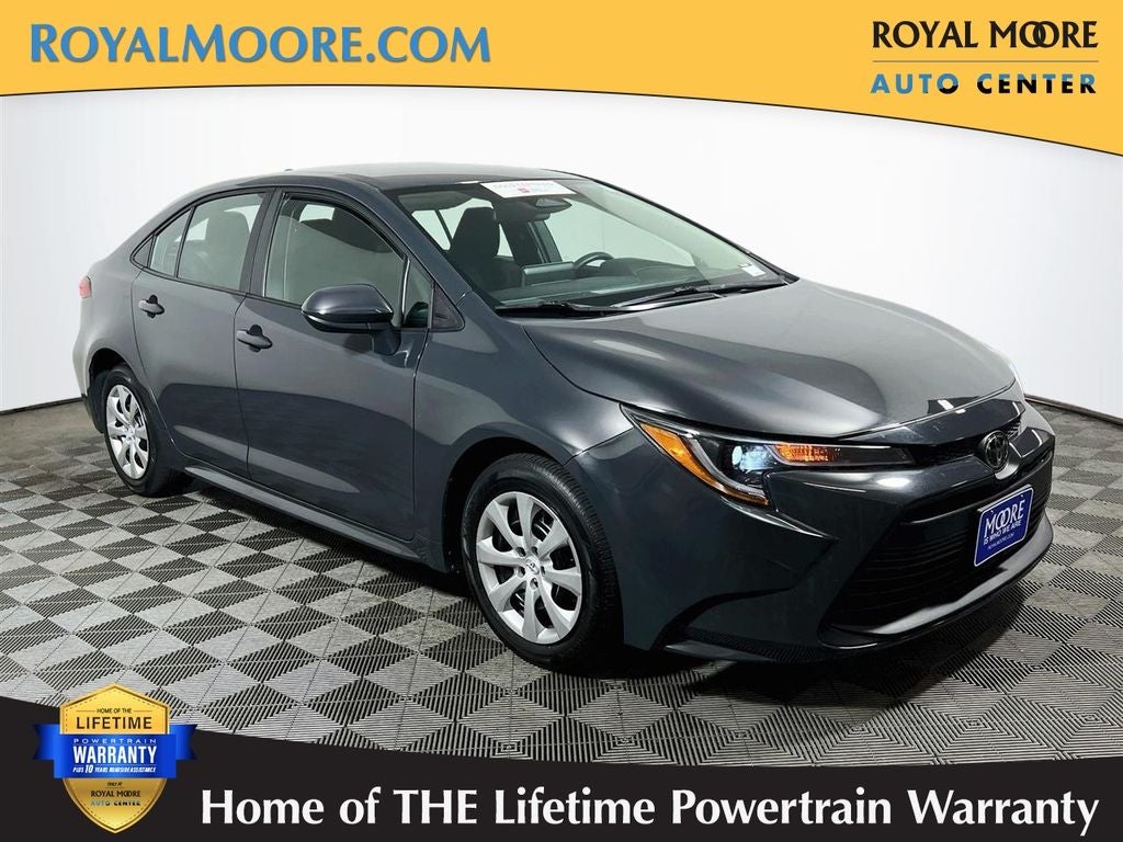 2025 Toyota Corolla LE