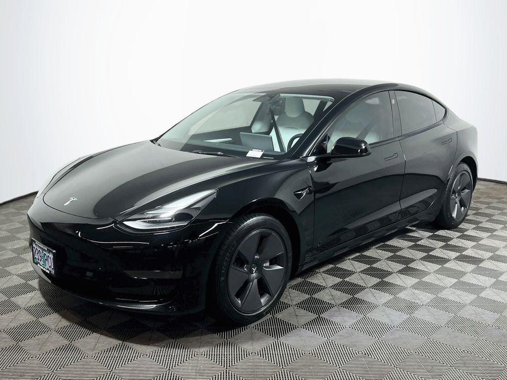 2023 Tesla Model 3 Base