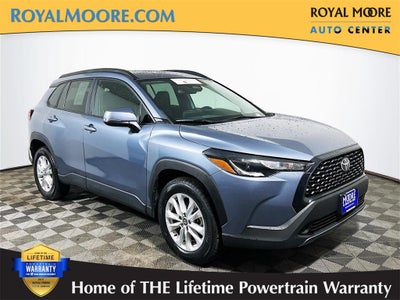 2024 Toyota Corolla Cross LE