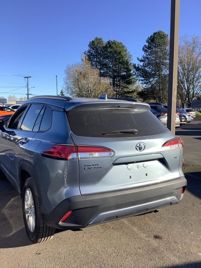 2024 Toyota Corolla Cross LE