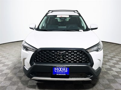 2024 Toyota Corolla Cross LE