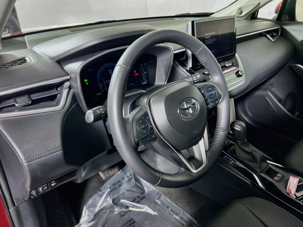2024 Toyota Corolla Cross XLE