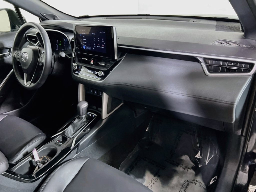 2024 Toyota Corolla Cross Hybrid XSE