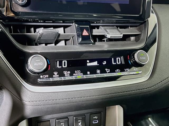 2024 Toyota Corolla Cross Hybrid XSE