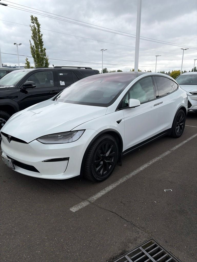 2023 Tesla Model X Base