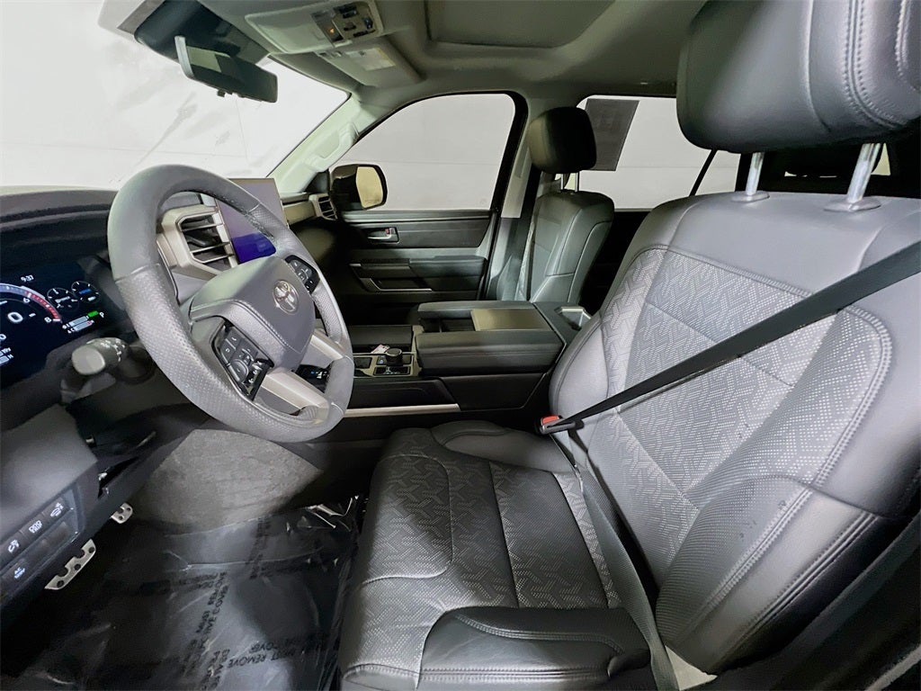 2024 Toyota Sequoia SR5