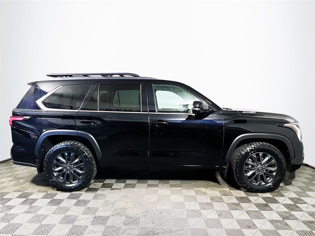 2024 Toyota Sequoia SR5