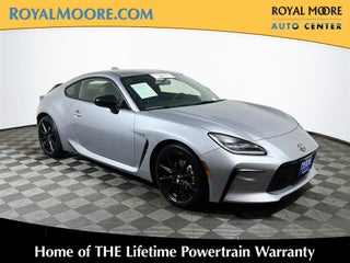 2025 Toyota GR86 Premium