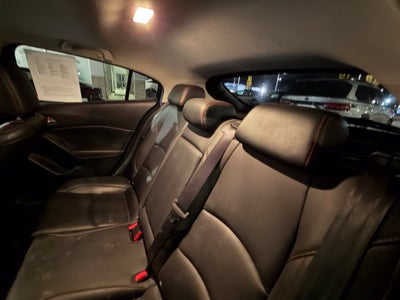 2016 Mazda Mazda3 i Grand Touring