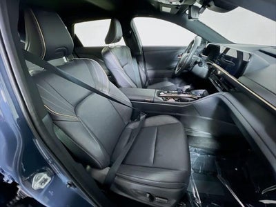 2025 Toyota Crown Signia XLE