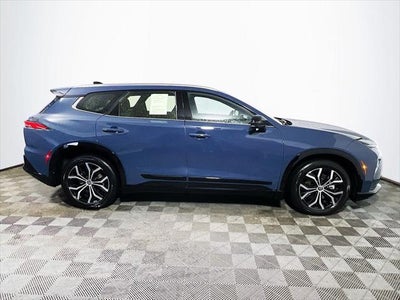 2025 Toyota Crown Signia XLE