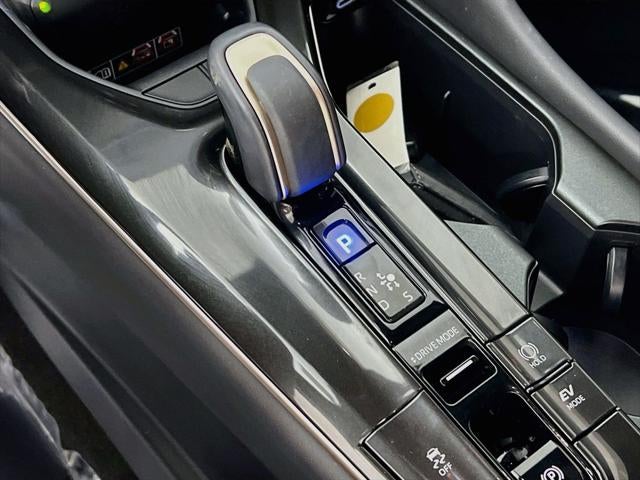 2025 Toyota Crown Signia XLE