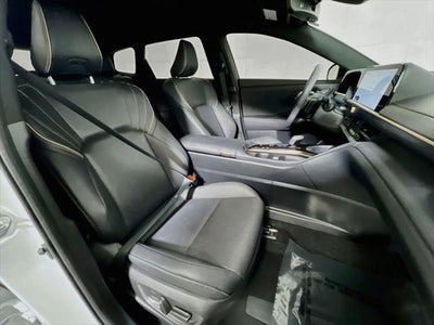 2025 Toyota Crown Signia XLE