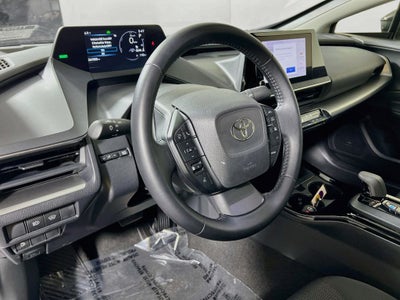 2025 Toyota Prius LE