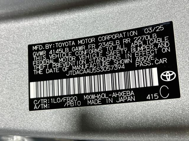 2025 Toyota Prius LE