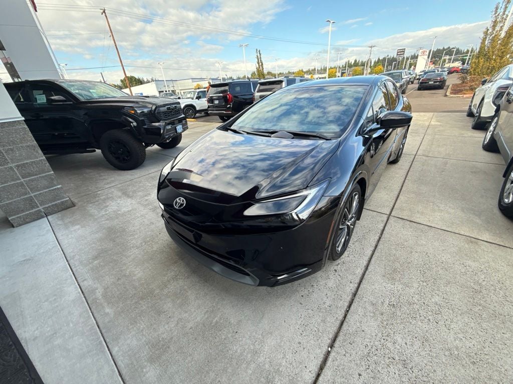 2023 Toyota Prius XLE