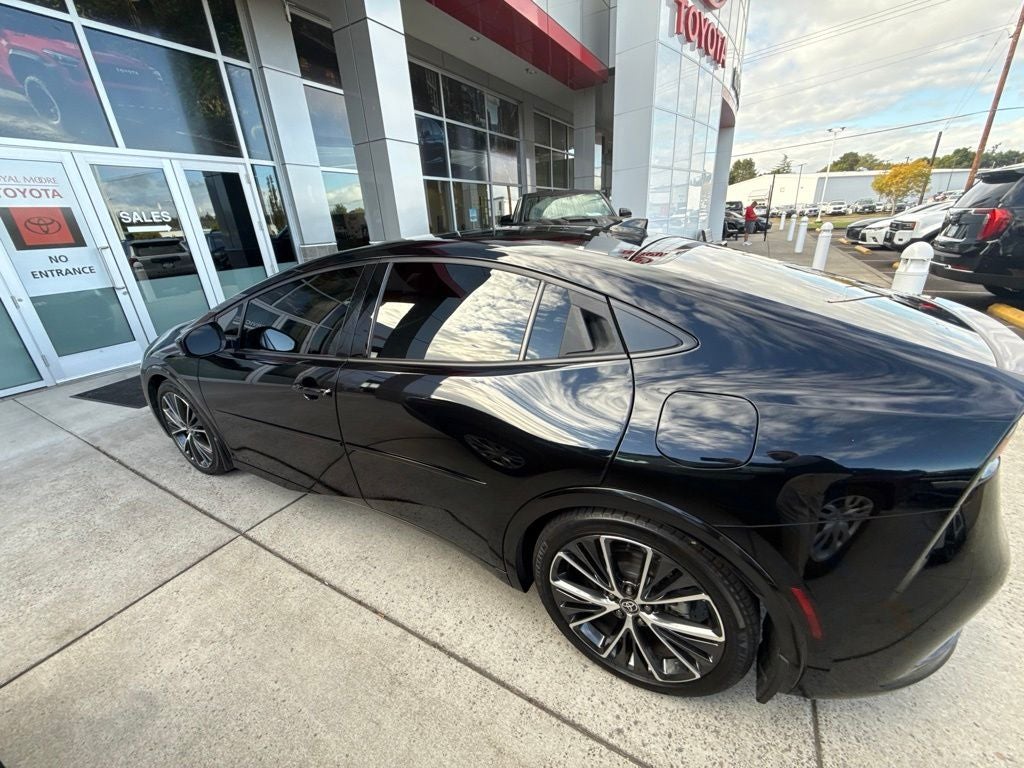2023 Toyota Prius XLE