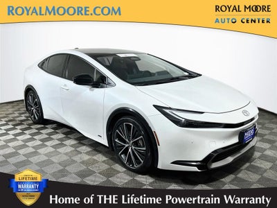 2024 Toyota Prius XLE