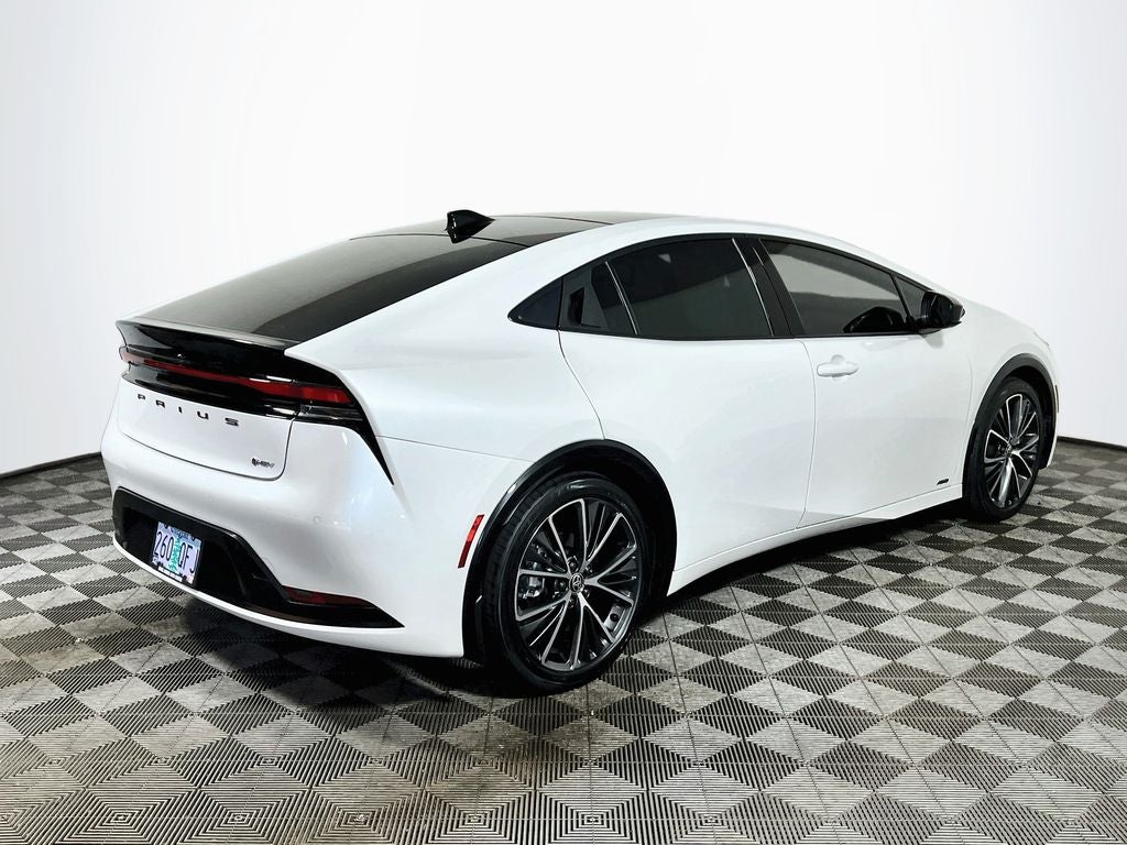 2024 Toyota Prius XLE