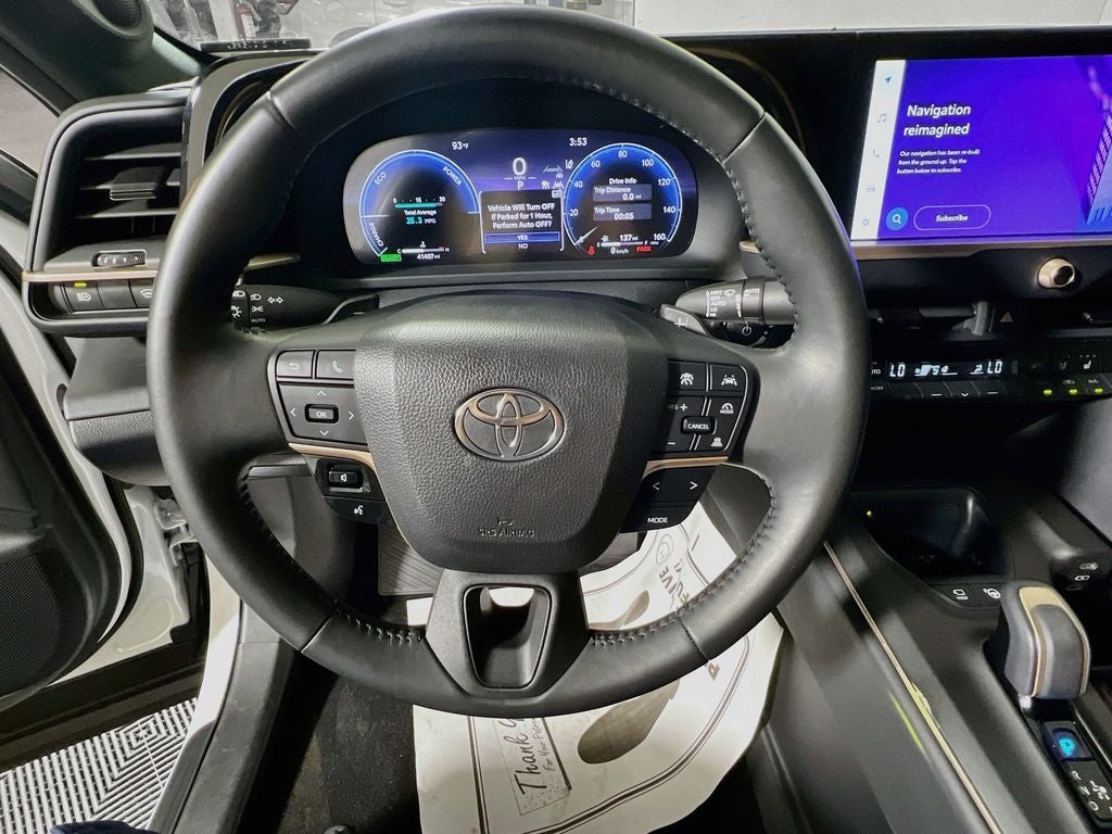 2023 Toyota Crown Platinum