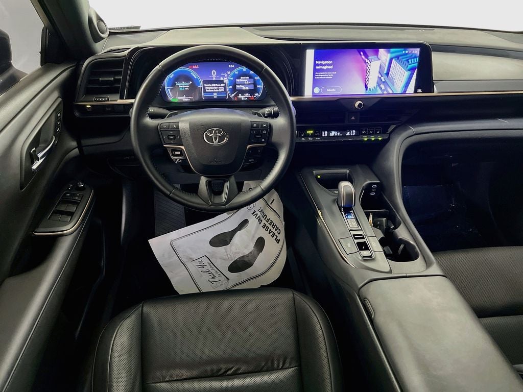 2023 Toyota Crown Platinum