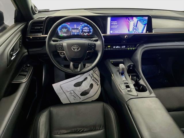 2023 Toyota Crown Platinum