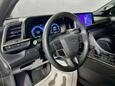 2023 Toyota Crown Platinum
