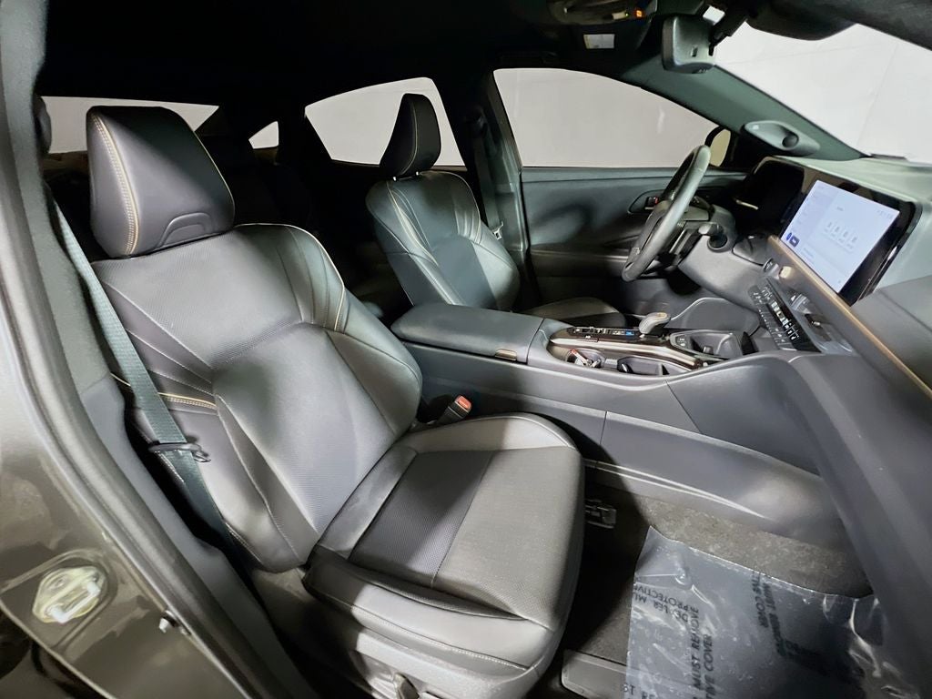 2025 Toyota Crown Platinum