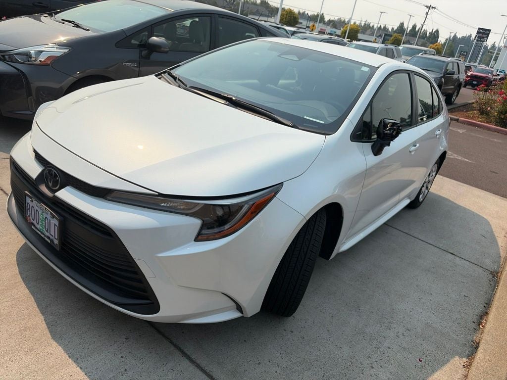 2025 Toyota Corolla LE