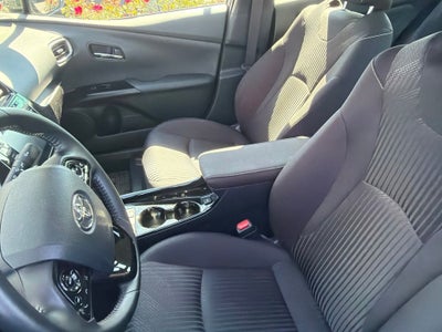 2021 Toyota Prius Prime LE