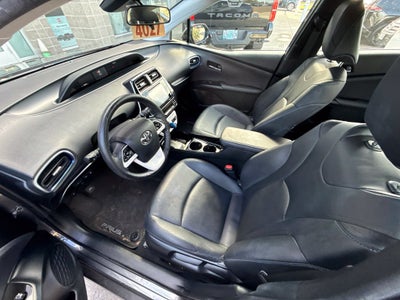 2017 Toyota Prius Three Touring