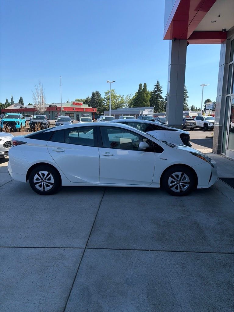2017 Toyota Prius Two