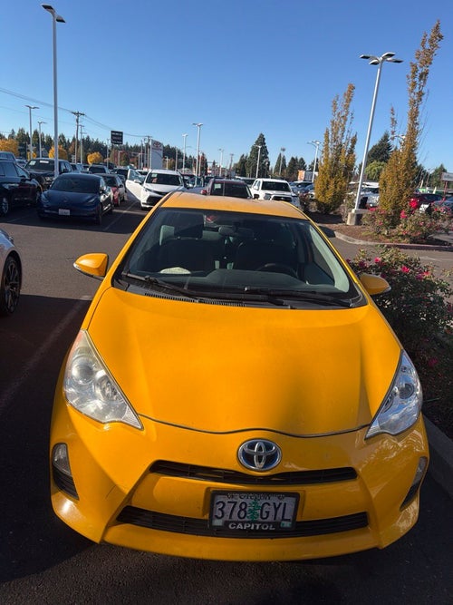 2014 Toyota Prius c Four
