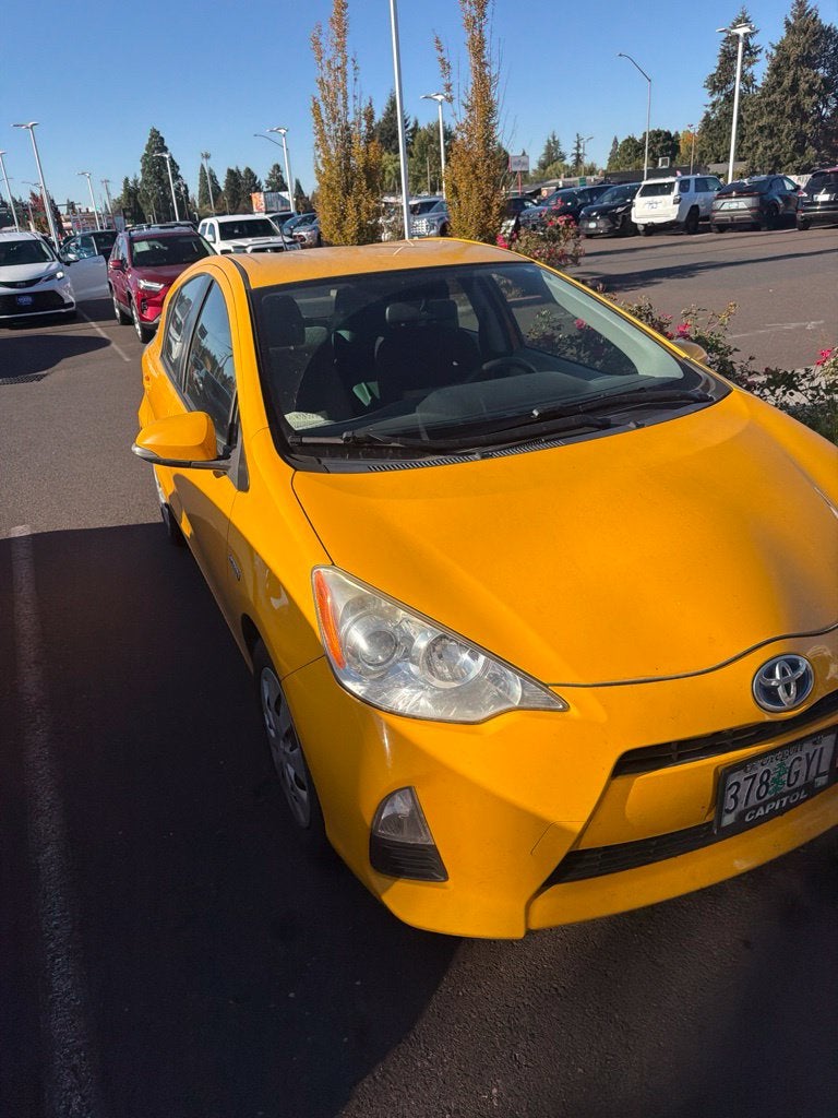 2014 Toyota Prius c Four