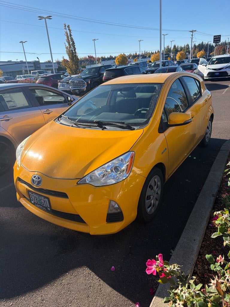 2014 Toyota Prius c Four